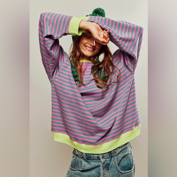 LAST ONE! Free People Classic Striped Oversized Crewneck💓💚 - Picture 2 of 6